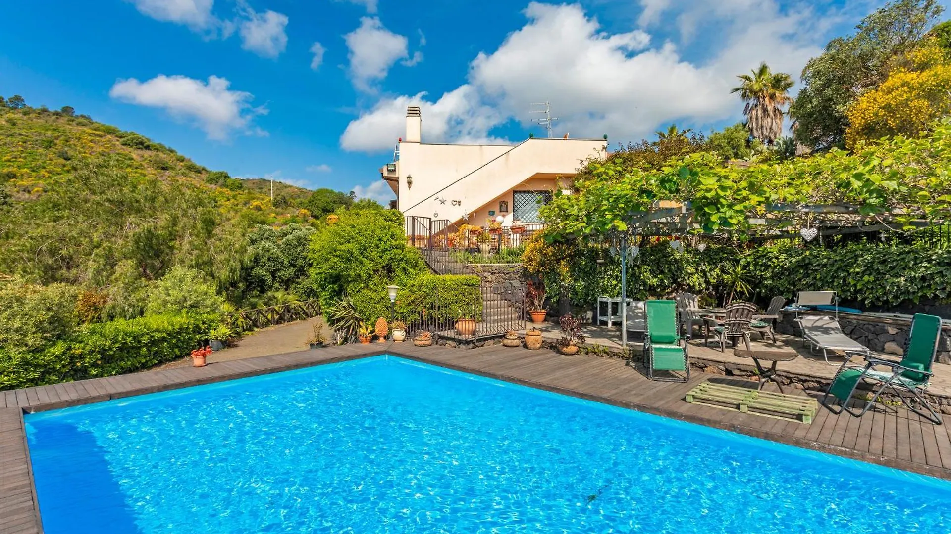 Queen Etna - Beautiful Pool Viagrande